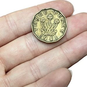 🎈$5 add on - 1941 THREE PENCE - George VI